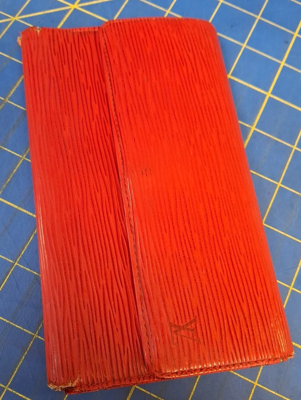 LV Louis Vuitton Red Textured Wallet 7x4 Project